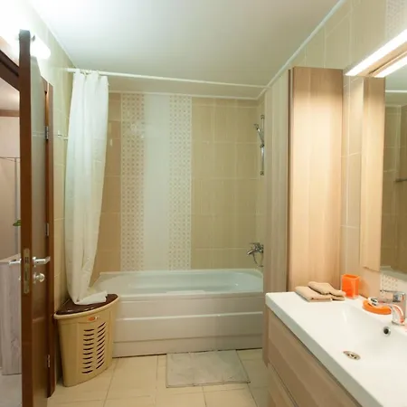 Apartment Arteon, Drustur